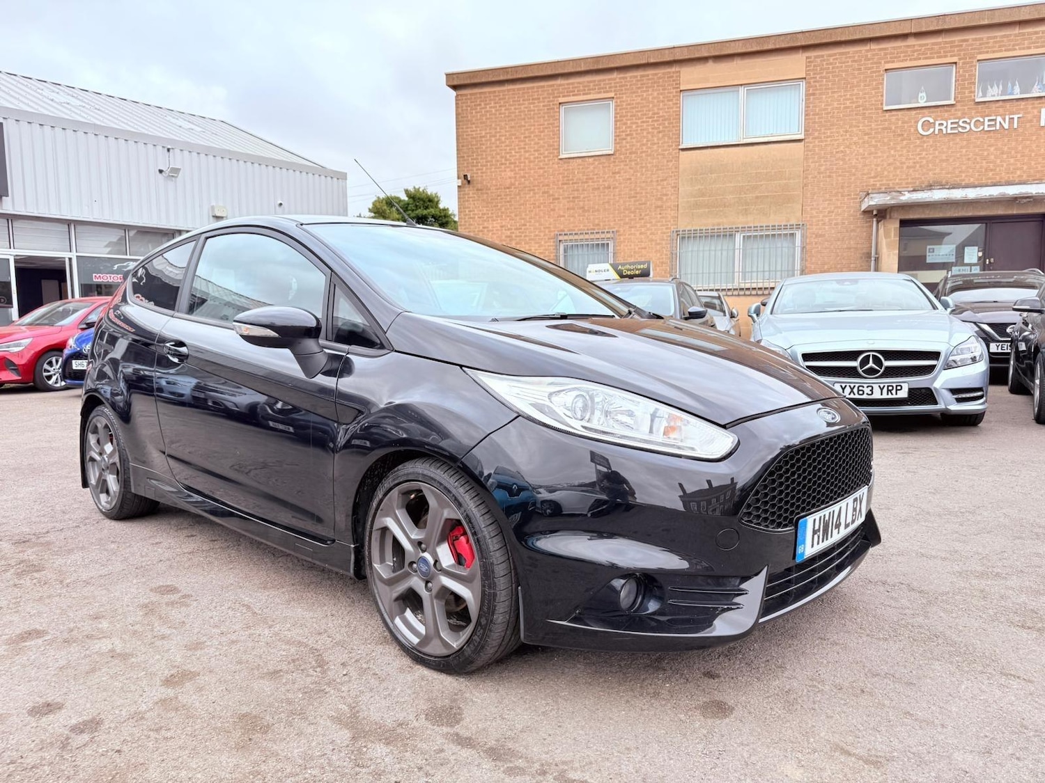 Used Ford Fiesta 2014 for sale - 76988345: Photo 2