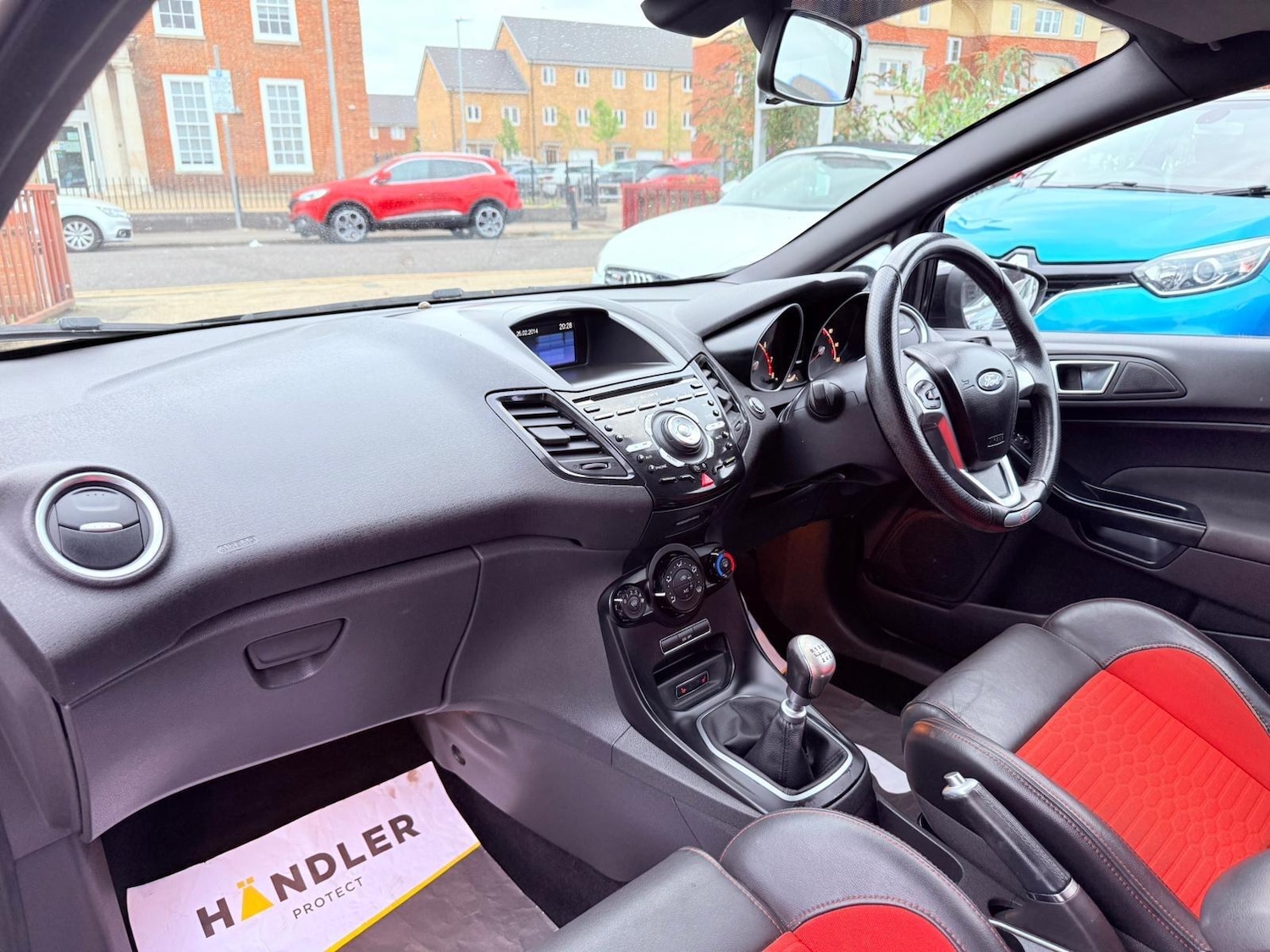 Used Ford Fiesta 2014 for sale - 76988345: Photo 24