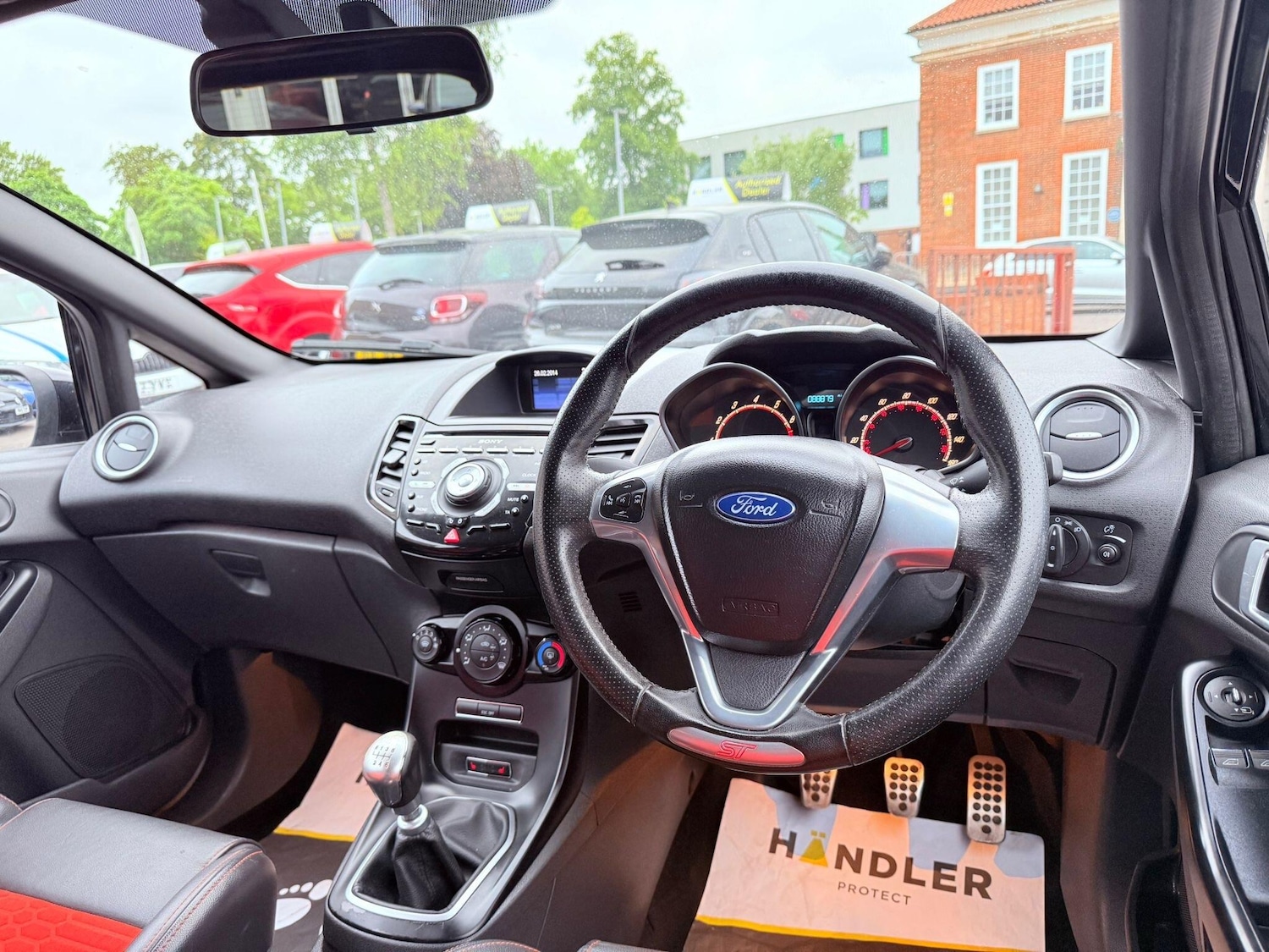 Used Ford Fiesta 2014 for sale - 76988345: Photo 26