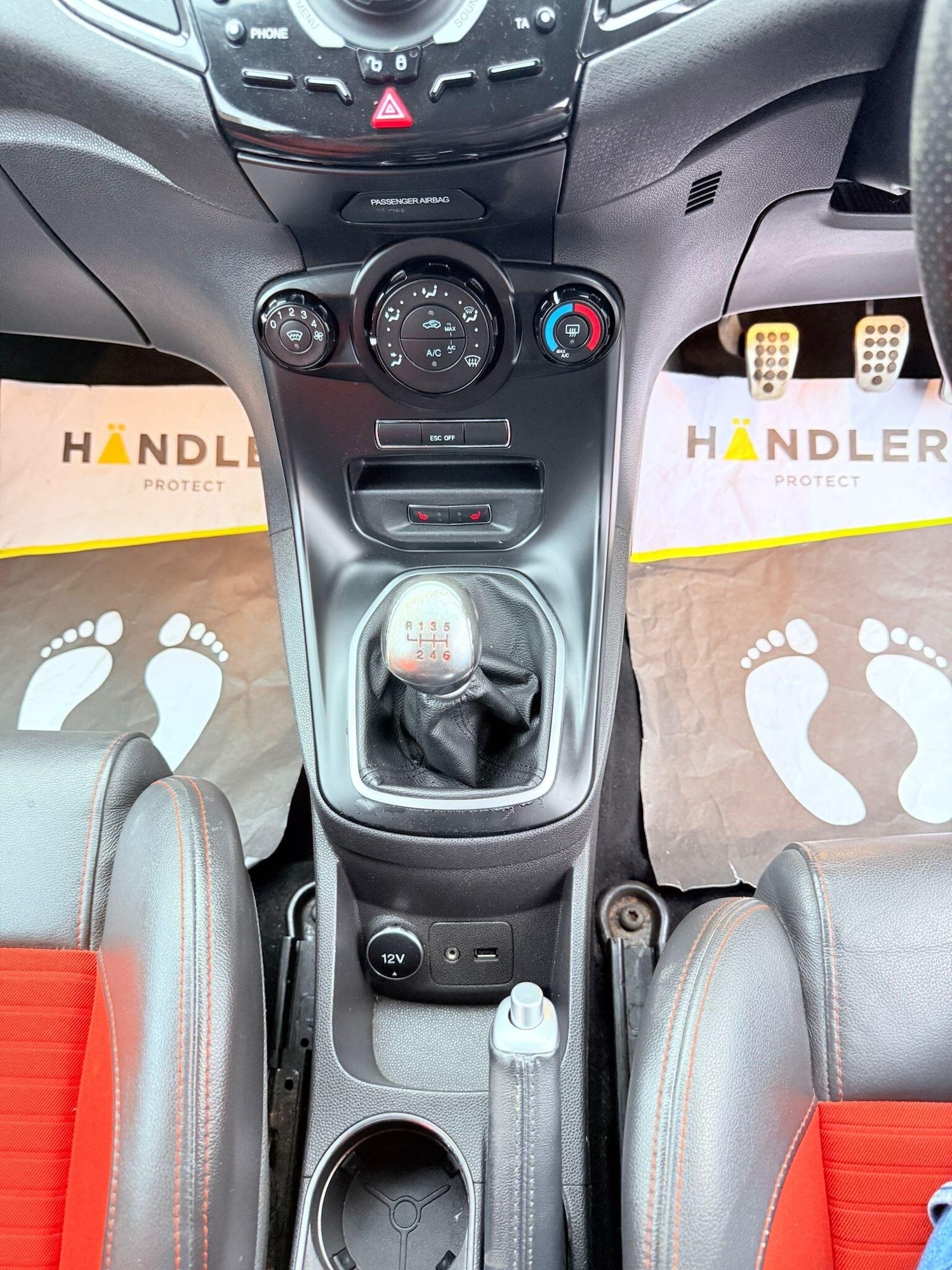 Used Ford Fiesta 2014 for sale - 76988345: Photo 28