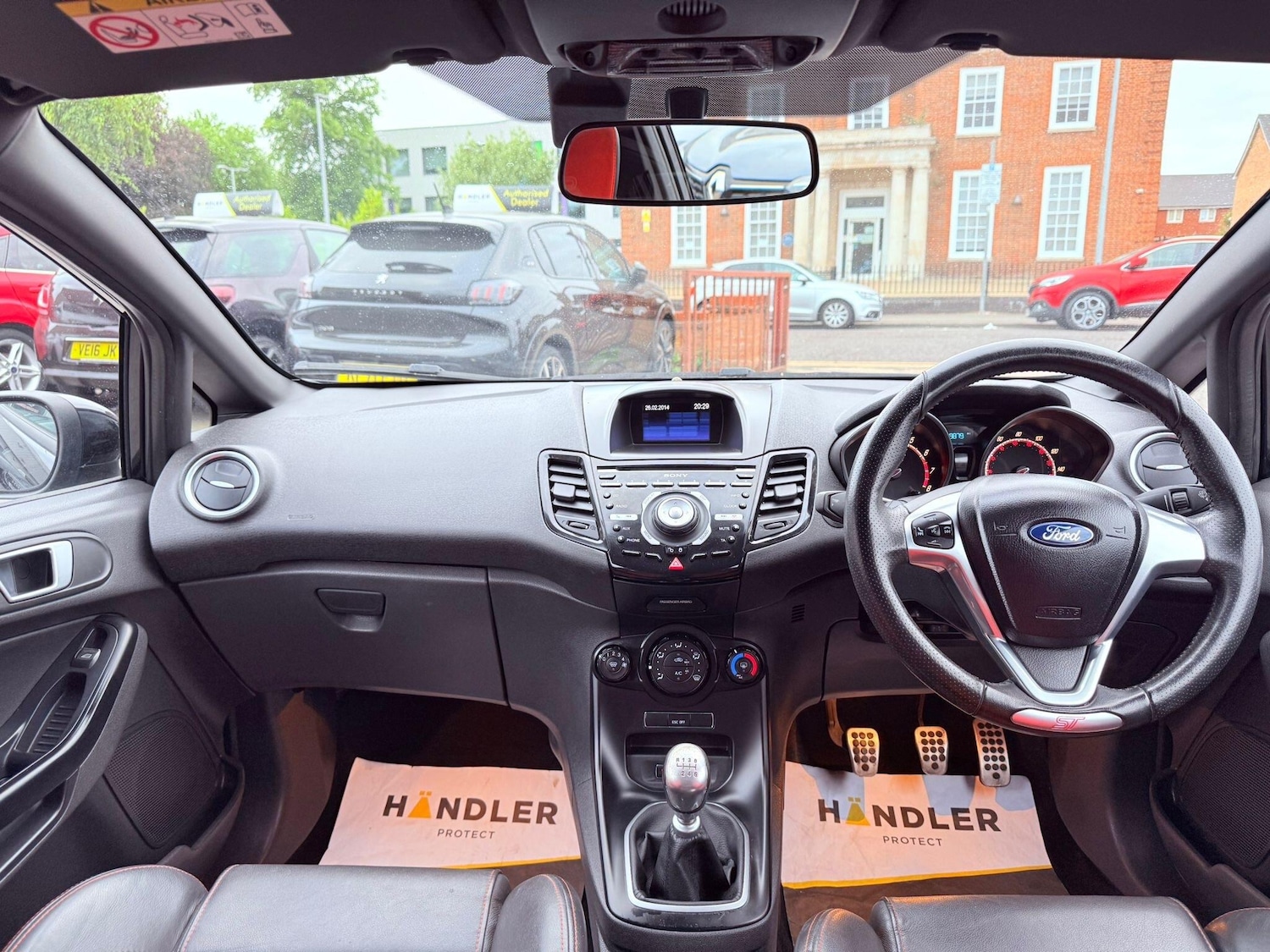 Used Ford Fiesta 2014 for sale - 76988345: Photo 31