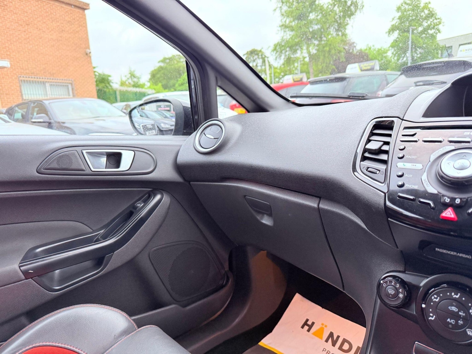 Used Ford Fiesta 2014 for sale - 76988345: Photo 32