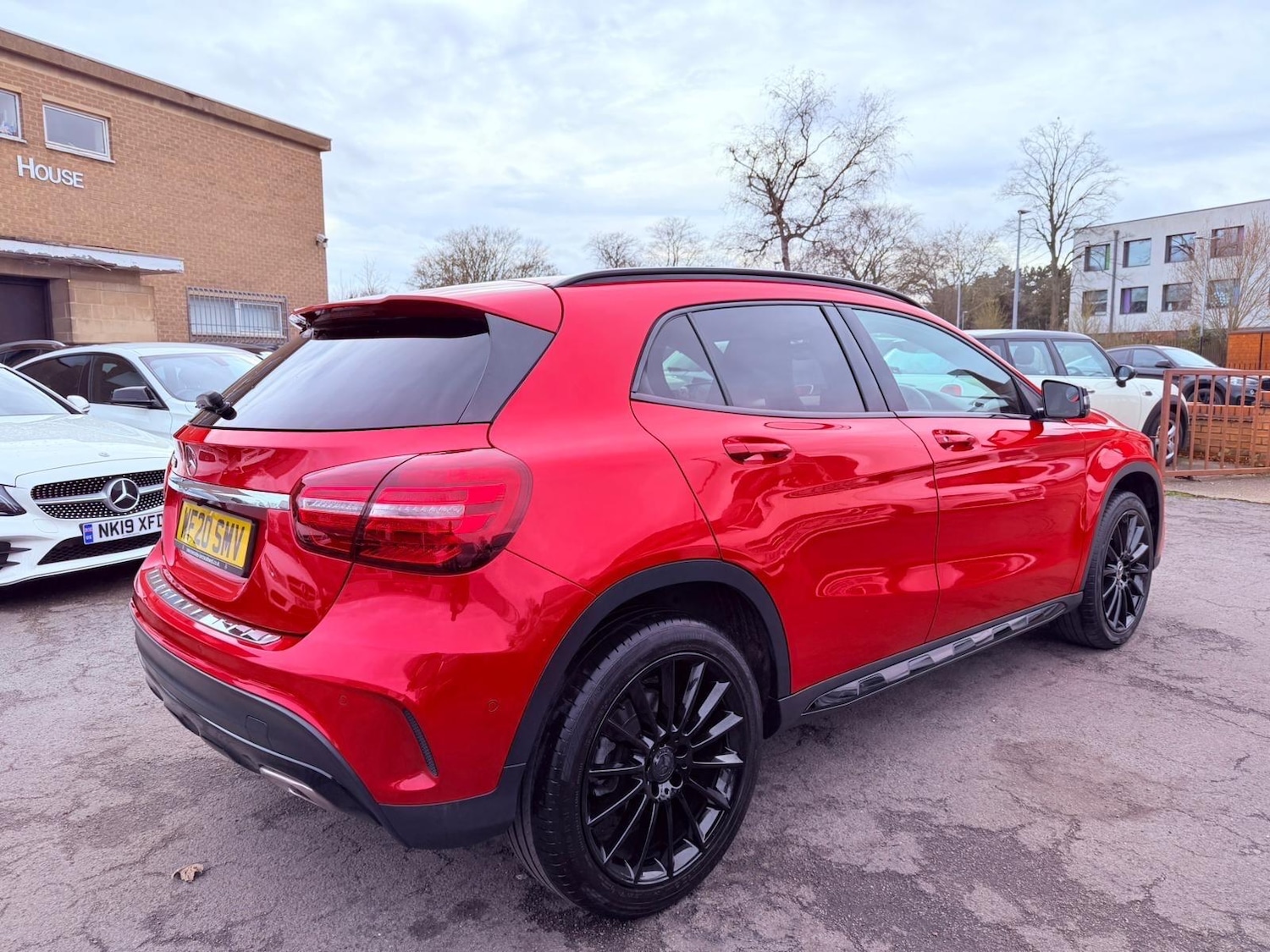 Used Mercedes-Benz GLA 2020 for sale - 77633473: Photo 4