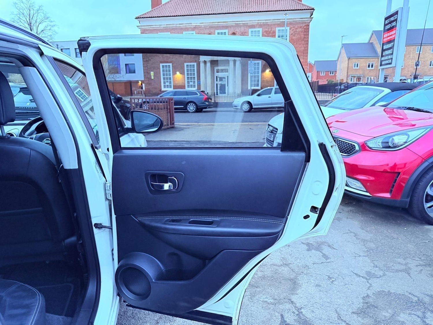 Used Nissan Qashqai 2013 for sale - 77163293: Photo 34