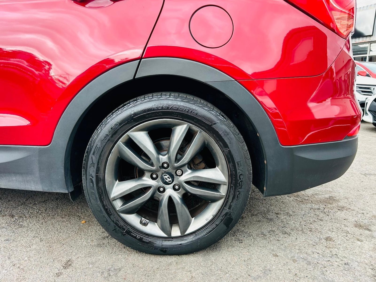 Used Hyundai Santa Fe 2015 for sale - 76456944: Photo 14