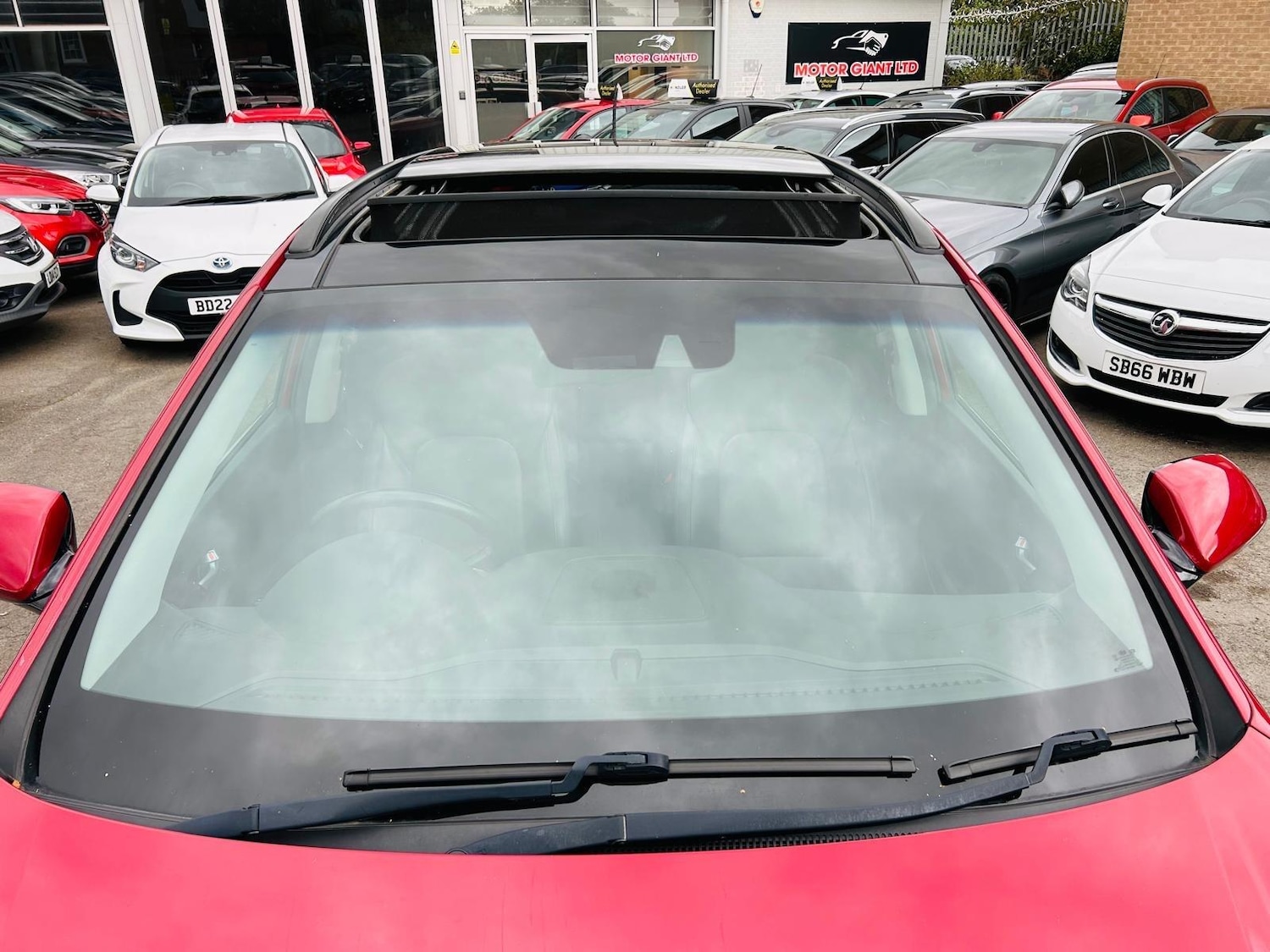 Used Hyundai Santa Fe 2015 for sale - 76456944: Photo 15