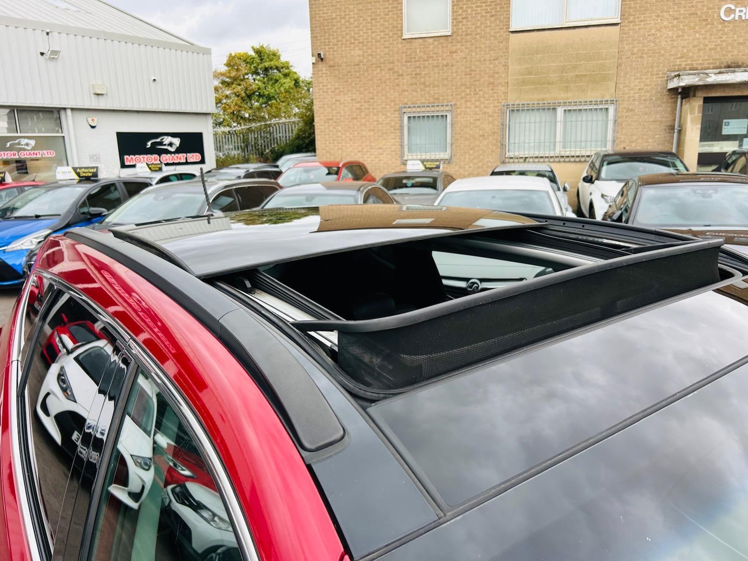 Used Hyundai Santa Fe 2015 for sale - 76456944: Photo 16