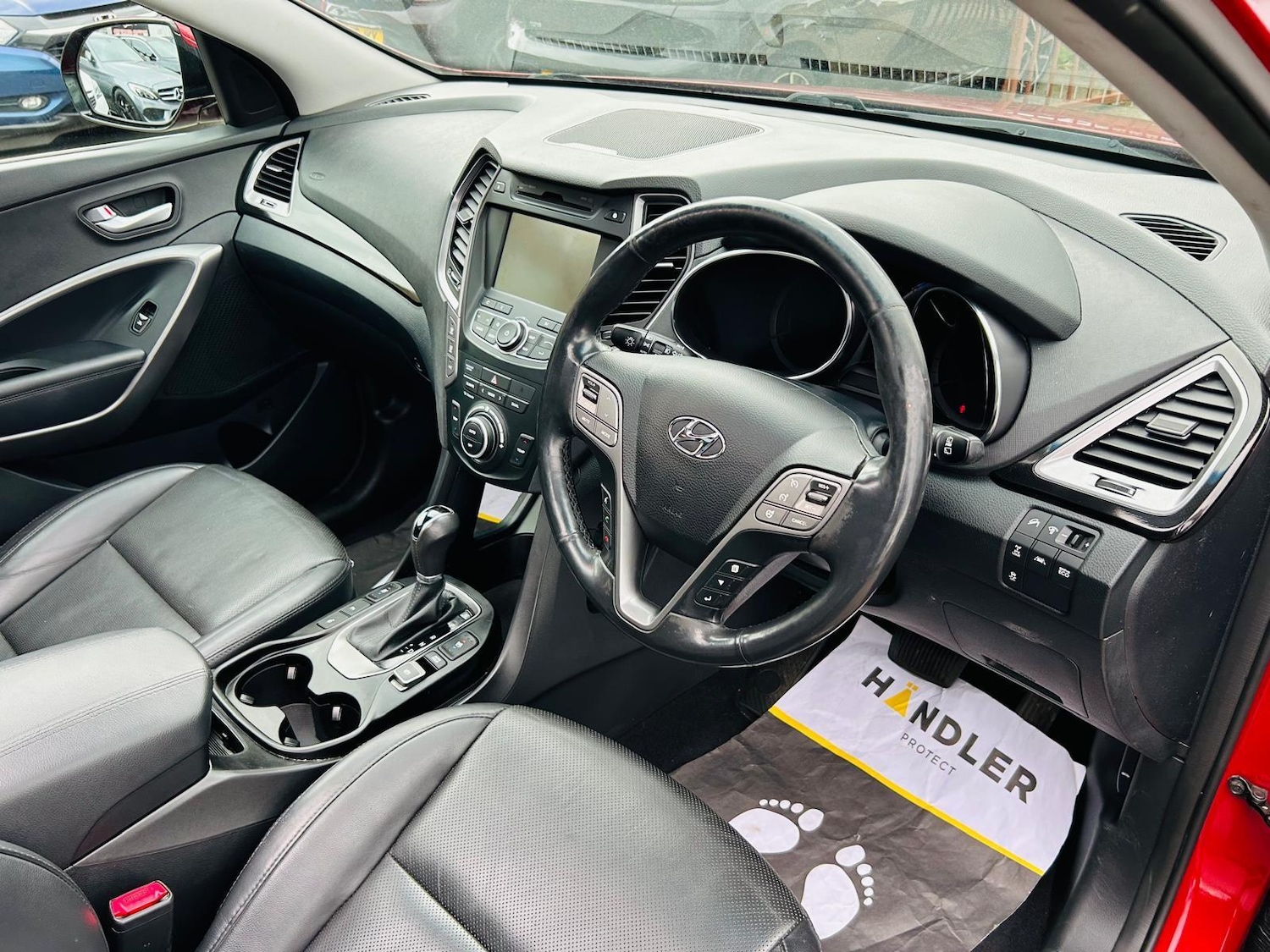 Used Hyundai Santa Fe 2015 for sale - 76456944: Photo 22