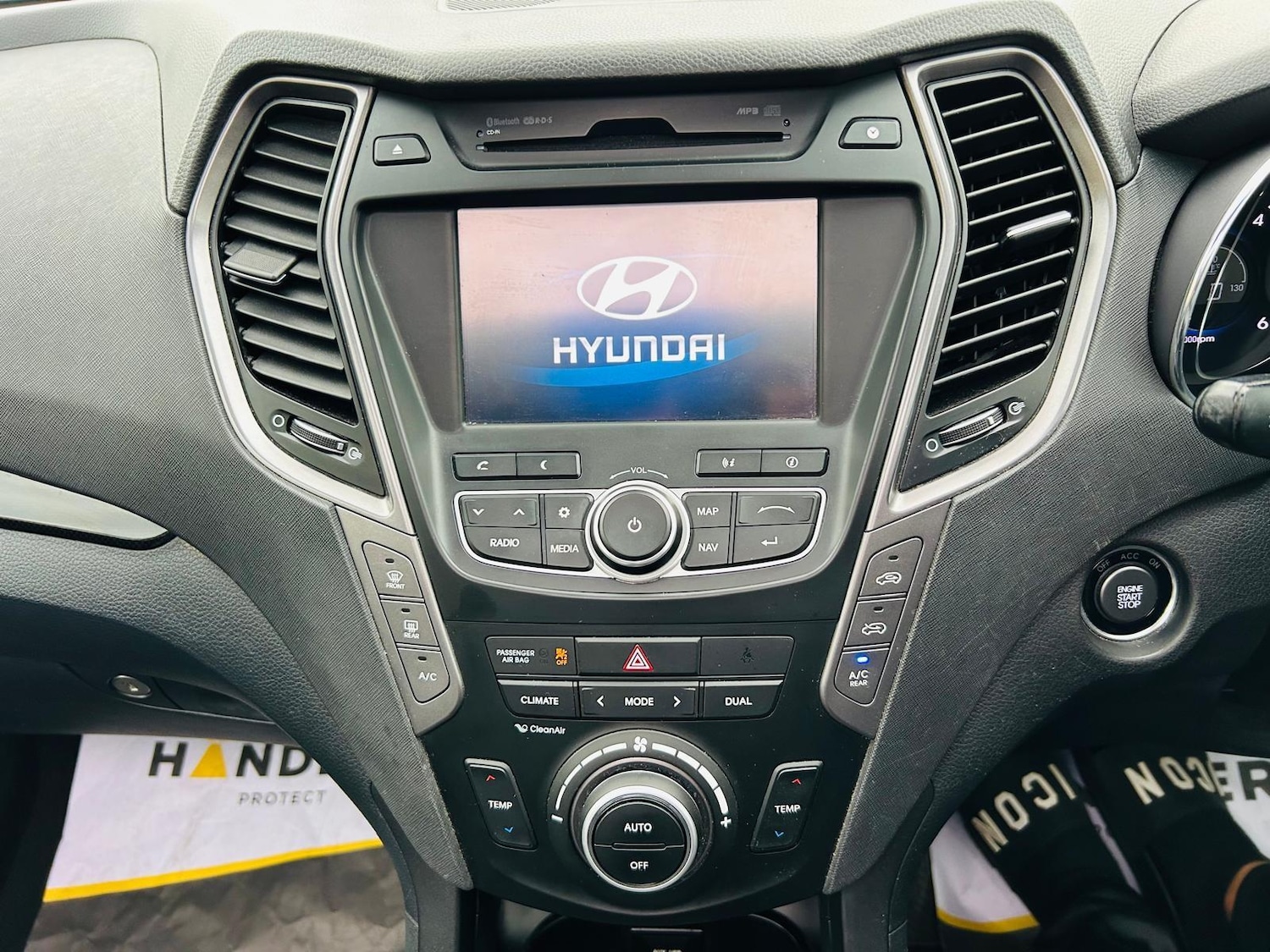 Used Hyundai Santa Fe 2015 for sale - 76456944: Photo 28