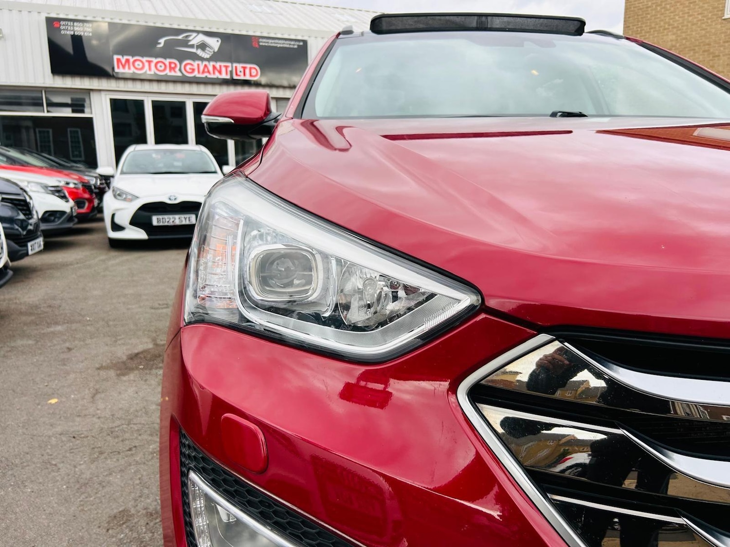 Used Hyundai Santa Fe 2015 for sale - 76456944: Photo 7