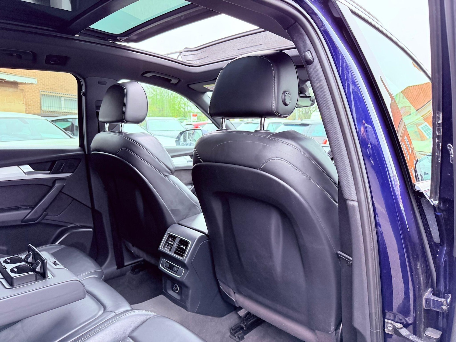 Used Audi Q5 2017 for sale - 77564856: Photo 65