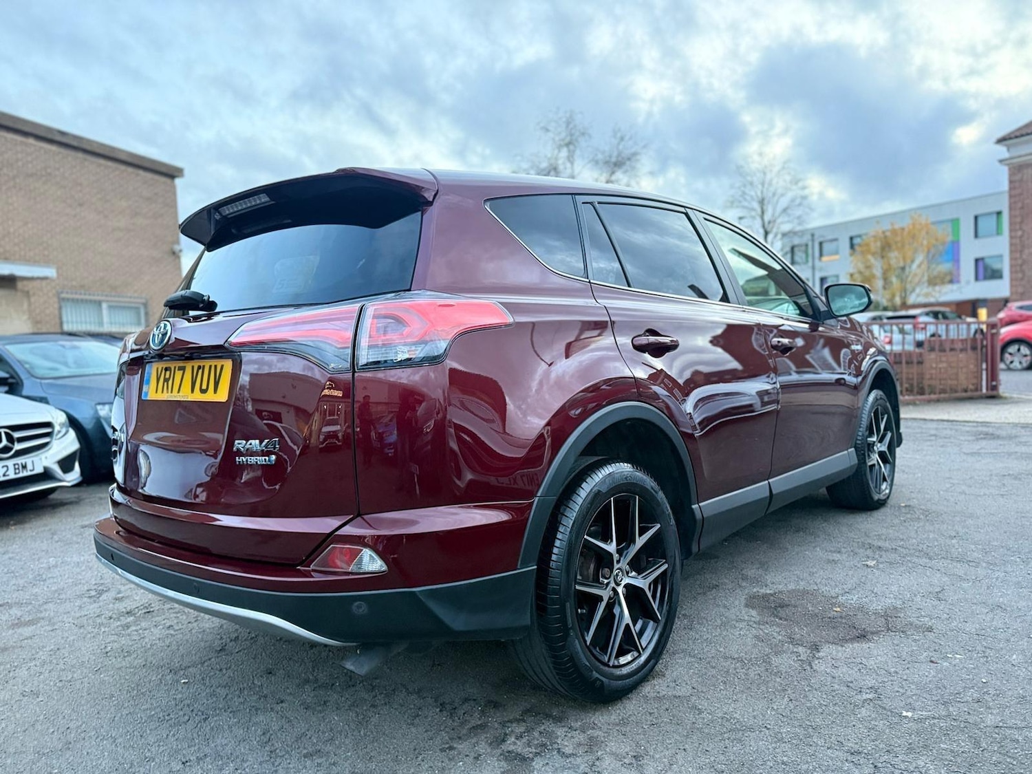 Used Toyota RAV4 2017 for sale - 76913918: Photo 15