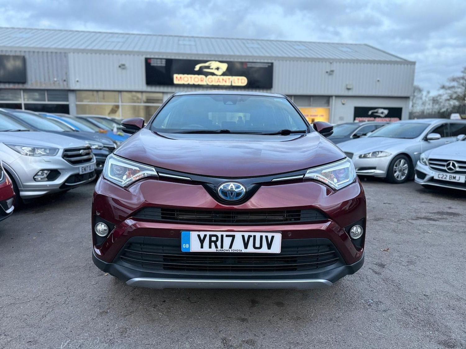 Used Toyota RAV4 2017 for sale - 76913918: Photo 3