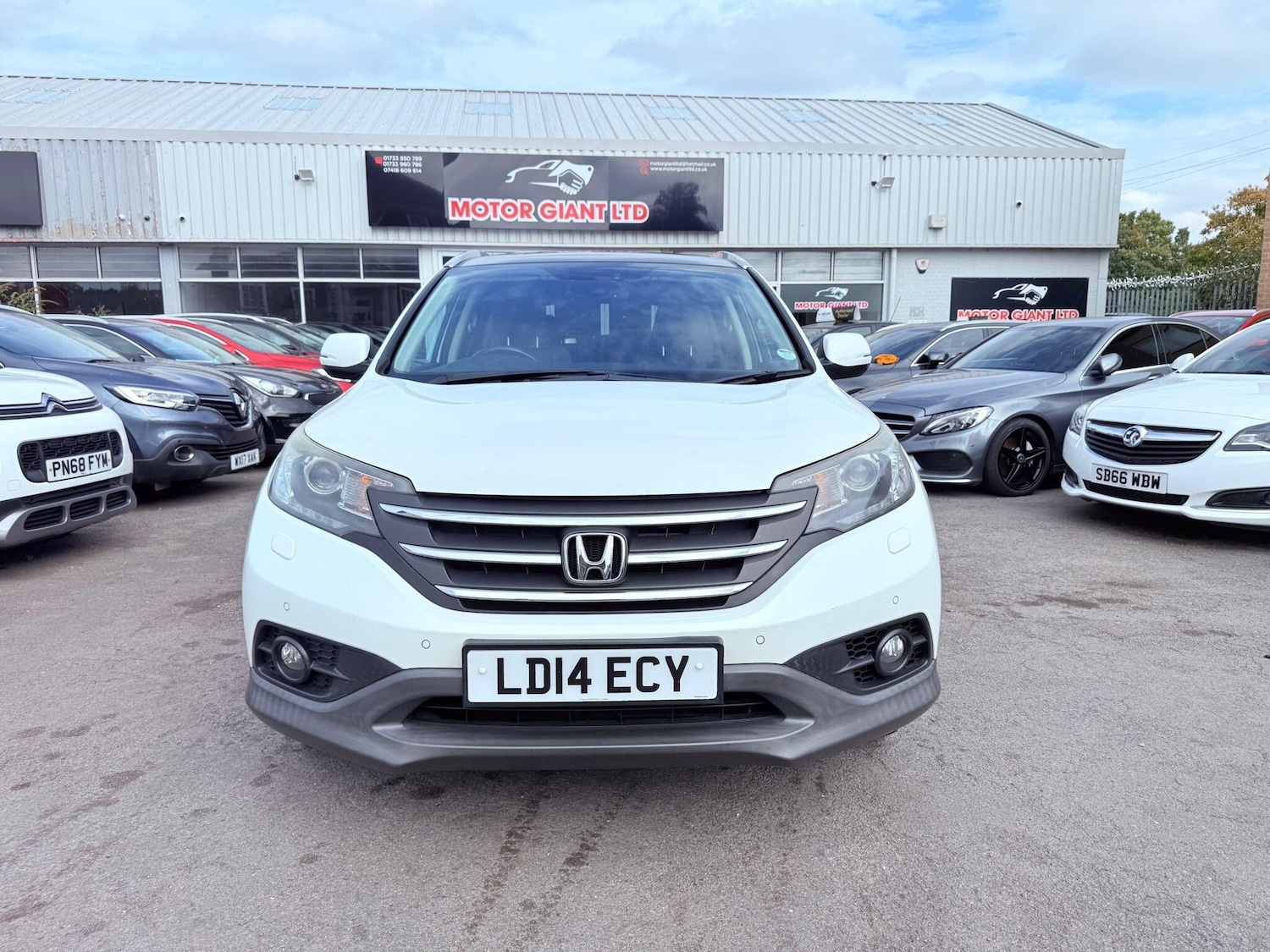 Used Honda CR-V 2014 for sale - 76020410: Photo 3