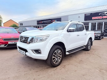 Nissan - Navara