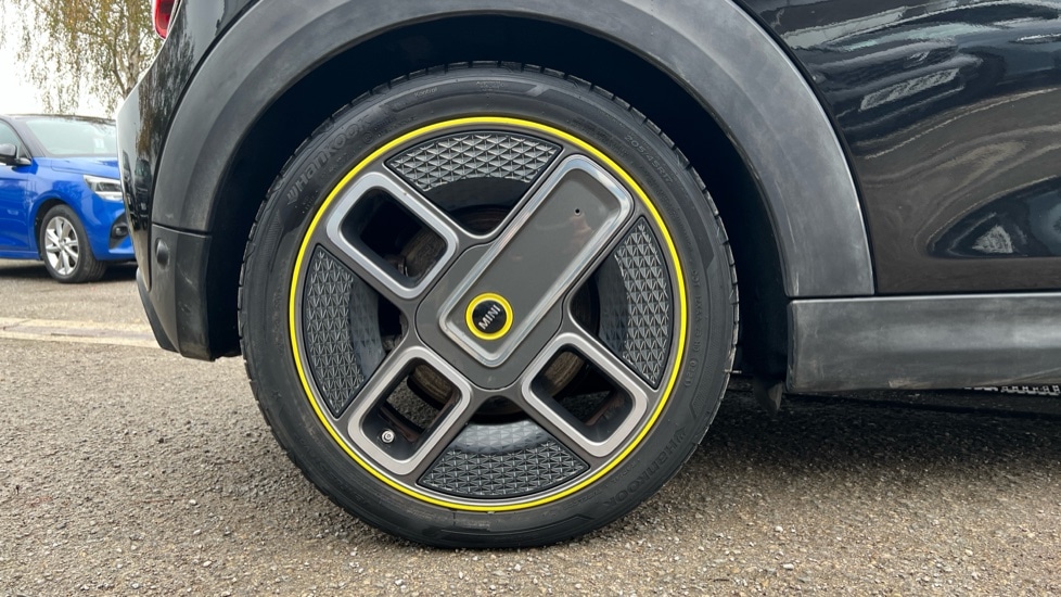 Used MINI Hatch 2021 for sale - 76479763: Photo 19