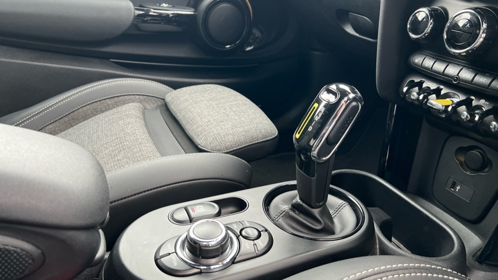 Used MINI Hatch 2021 for sale - 76479763: Photo 30