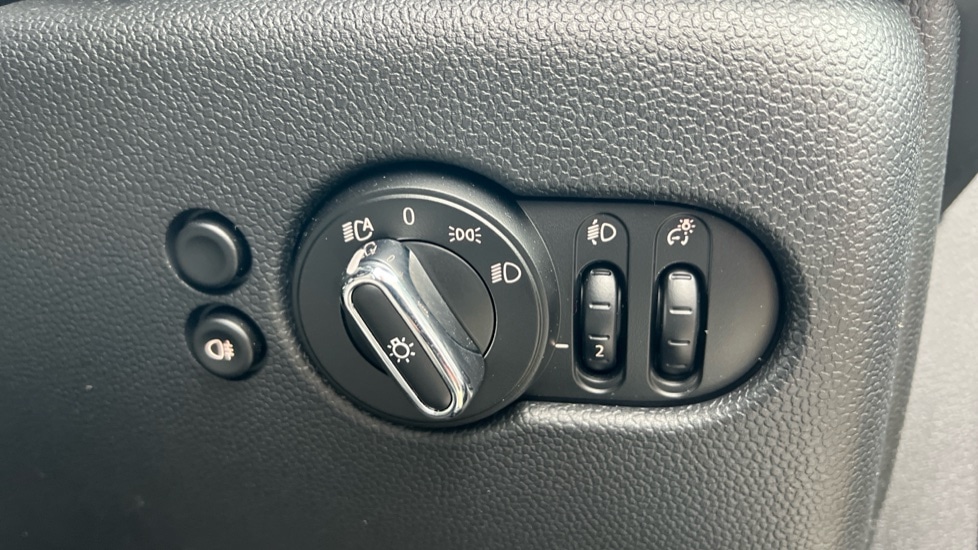 Used MINI Hatch 2021 for sale - 76479763: Photo 35