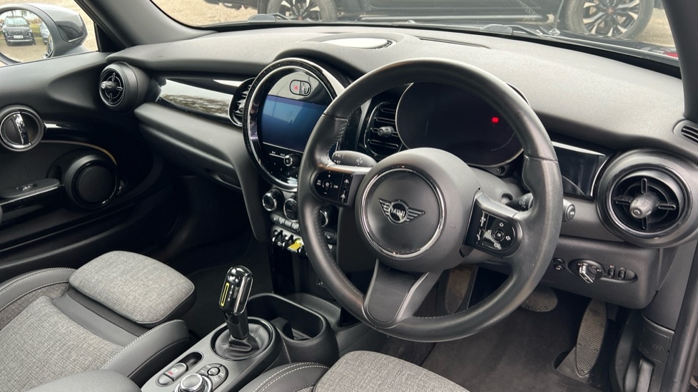 Used MINI Hatch 2021 for sale - 76479763: Photo 9