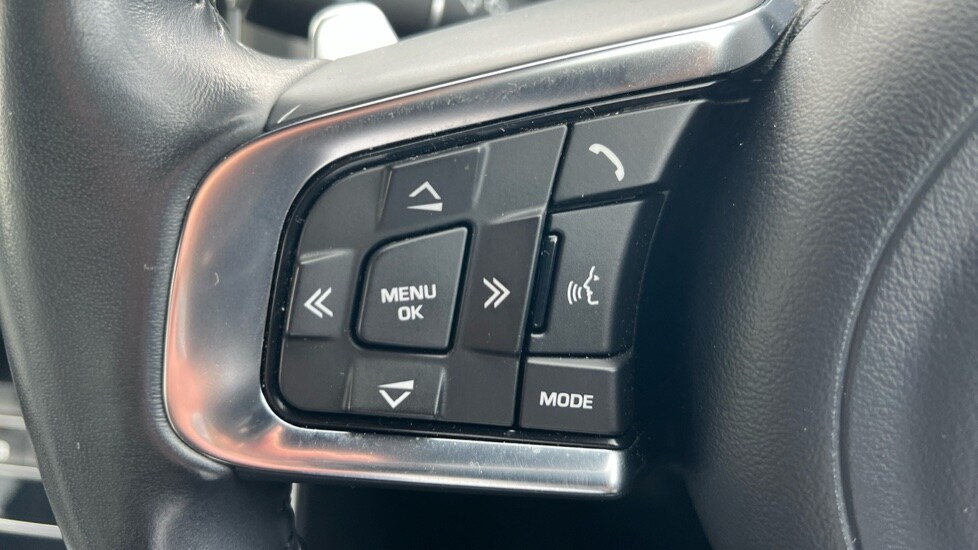 Used Jaguar XF 2017 for sale - 76007933: Photo 23