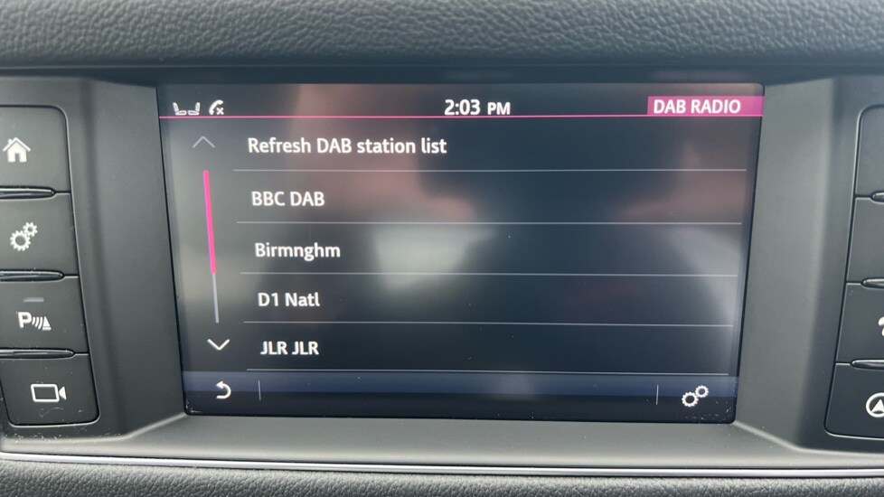 Used Jaguar XF 2017 for sale - 76007933: Photo 35