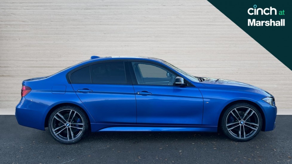 Used BMW 3 Series 2018 for sale - 76575181: Photo 2