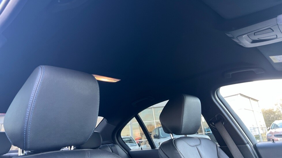 Used BMW 3 Series 2018 for sale - 76575181: Photo 31