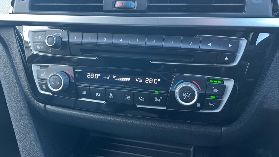 Used BMW 3 Series 2018 for sale - 76575181: Photo 34