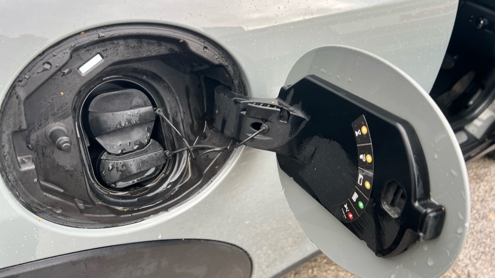 Used MINI Hatch 2020 for sale - 76709509: Photo 21