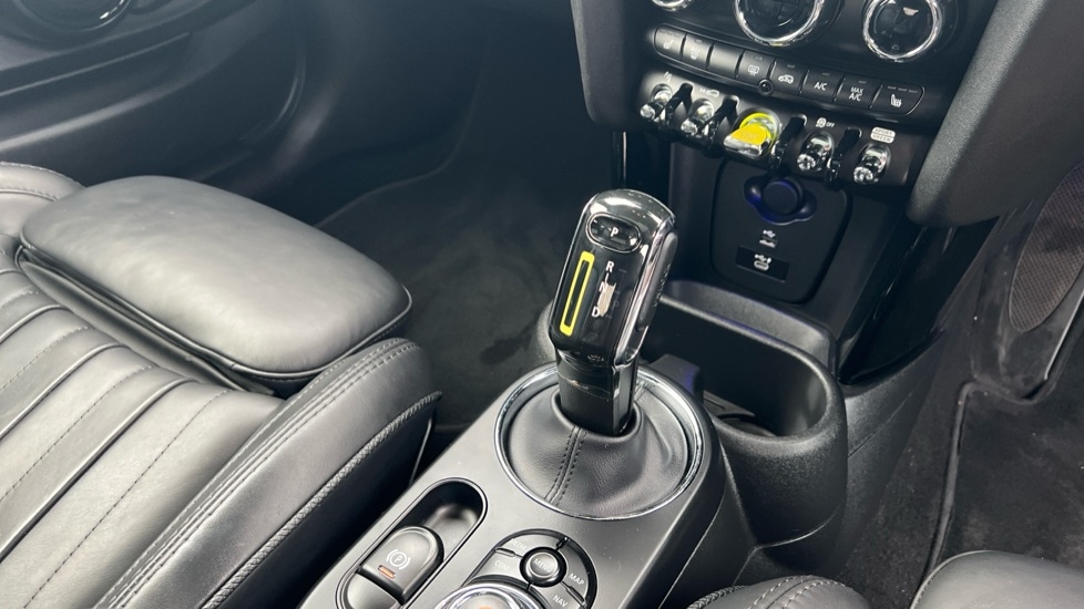 Used MINI Hatch 2020 for sale - 76709509: Photo 29