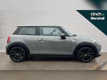 Used MINI Hatch 2020 for sale - 76709509: Photo