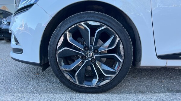 Used Renault Clio 2017 for sale - 76161448: Photo 17