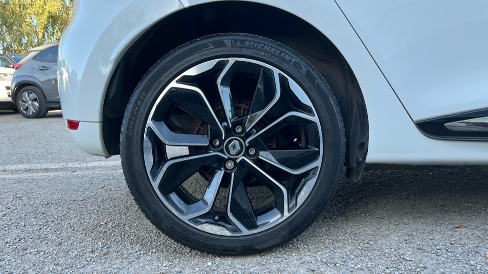 Used Renault Clio 2017 for sale - 76161448: Photo 19