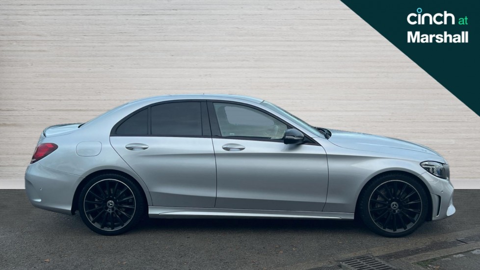 Used Mercedes-Benz C Class 2020 for sale - 76660716: Photo 2