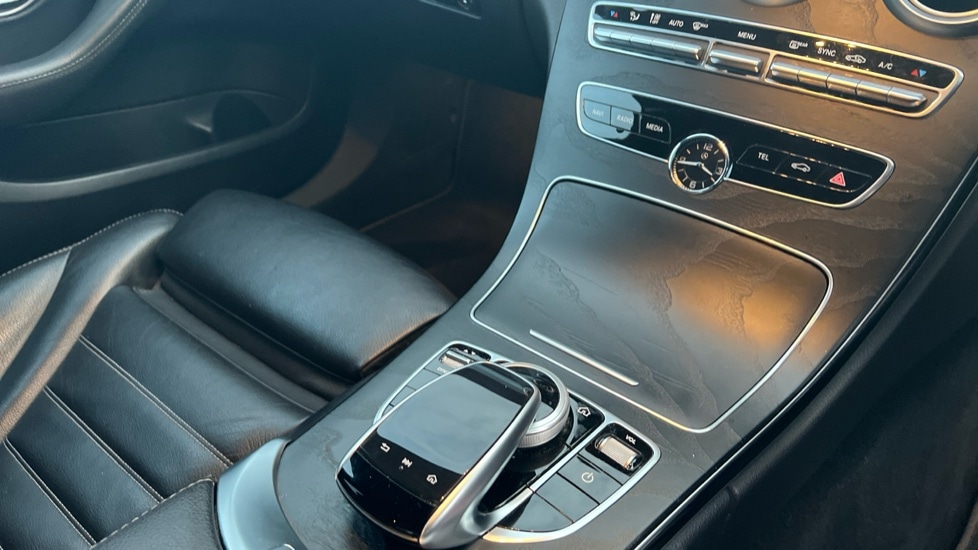 Used Mercedes-Benz C Class 2020 for sale - 76660716: Photo 29