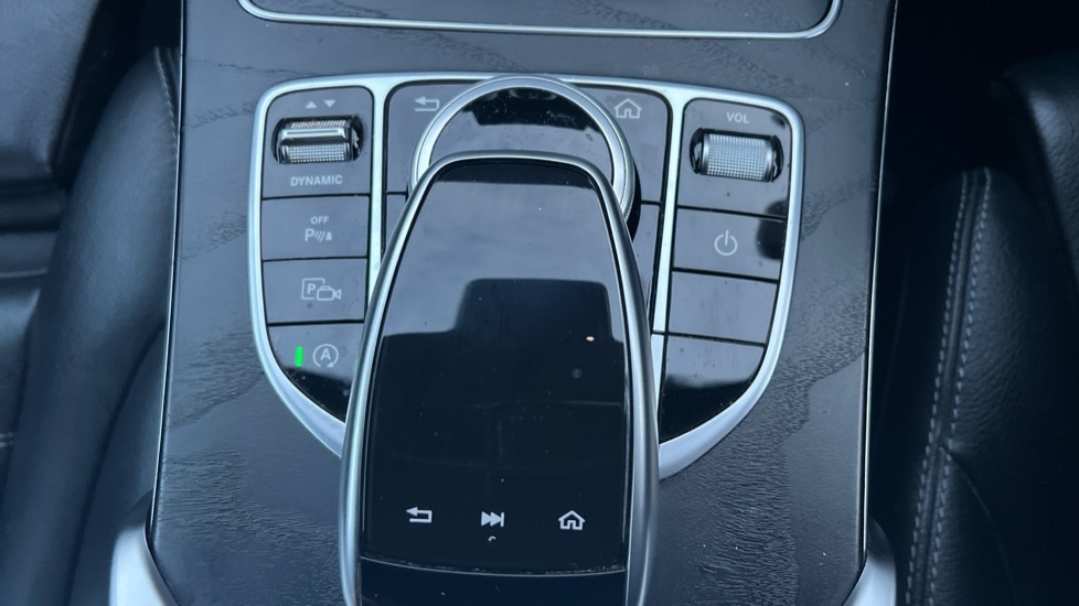 Used Mercedes-Benz C Class 2020 for sale - 76660716: Photo 37