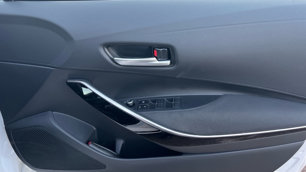 Used Toyota Corolla 2022 for sale - 76501590: Photo 32