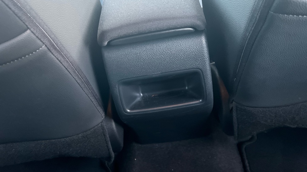 Used Toyota Corolla 2022 for sale - 76501590: Photo 35