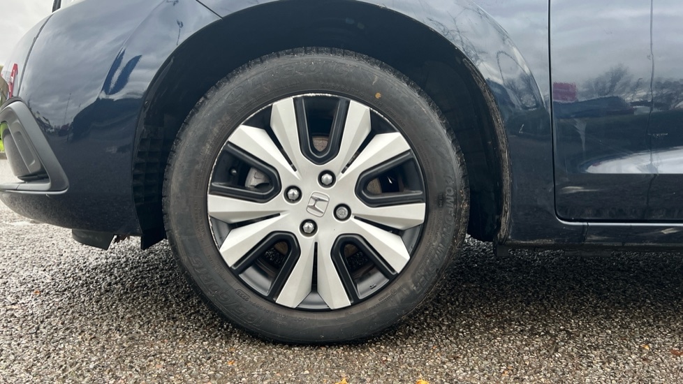 Used Honda Jazz 2023 for sale - 77018317: Photo 18