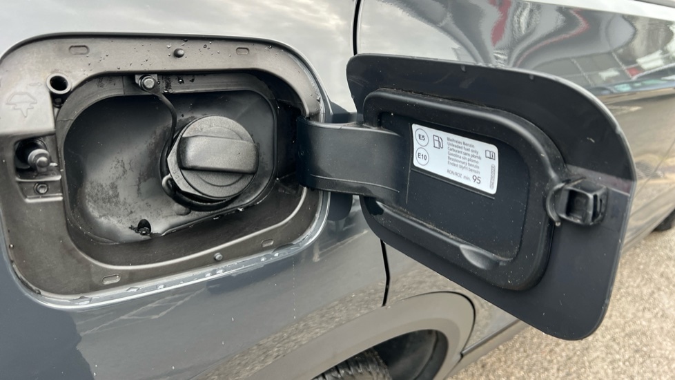 Used Volkswagen T-Roc 2020 for sale - 76709510: Photo 21