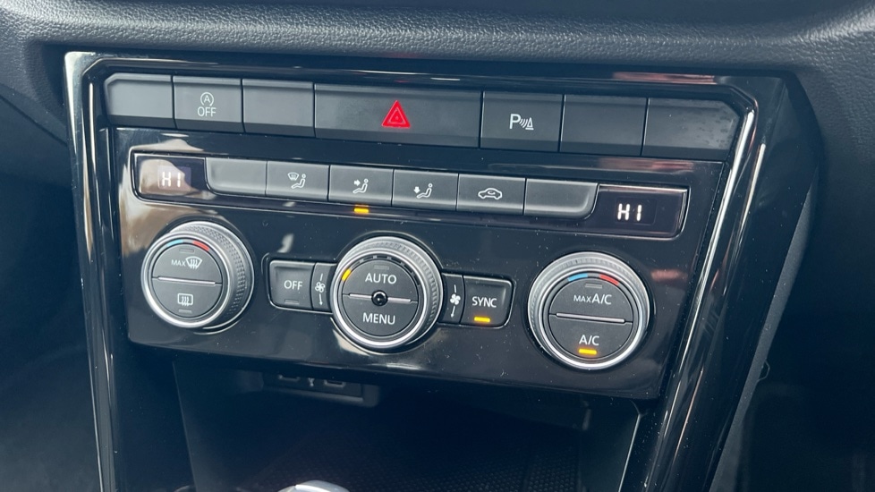 Used Volkswagen T-Roc 2020 for sale - 76709510: Photo 34