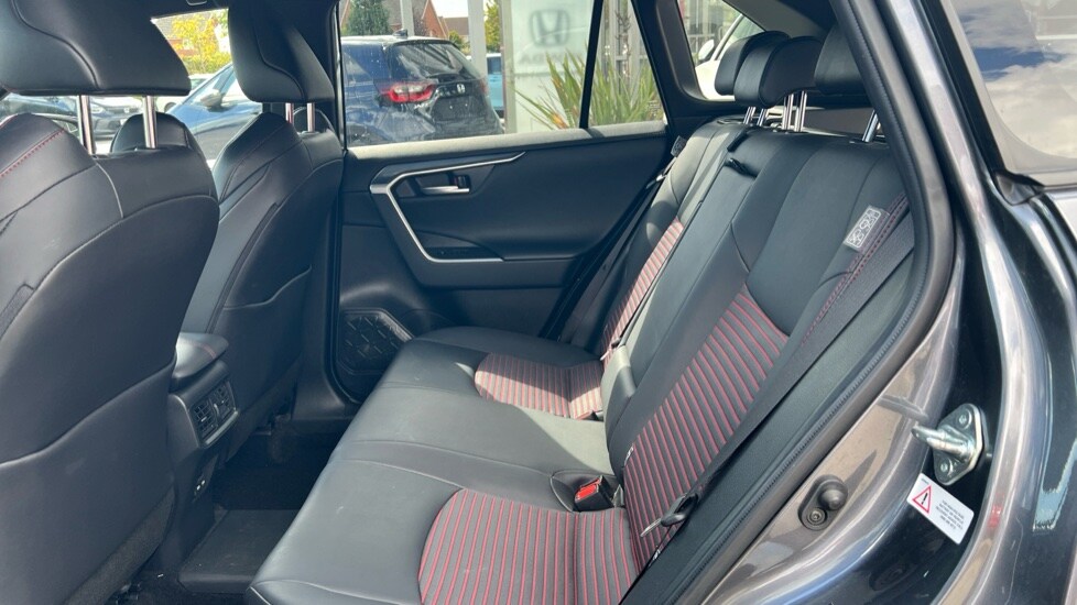 Used Toyota RAV4 2022 for sale - 76523537: Photo 14