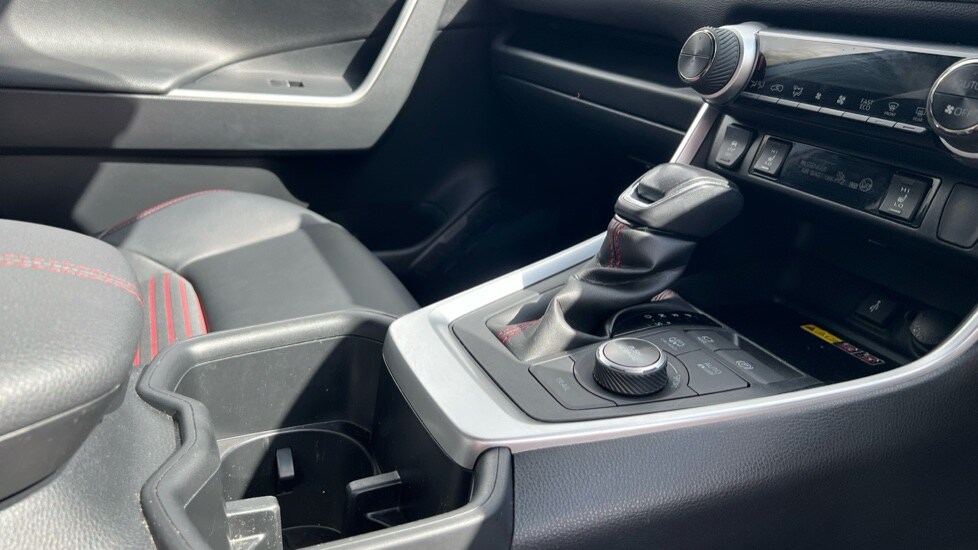 Used Toyota RAV4 2022 for sale - 76523537: Photo 28