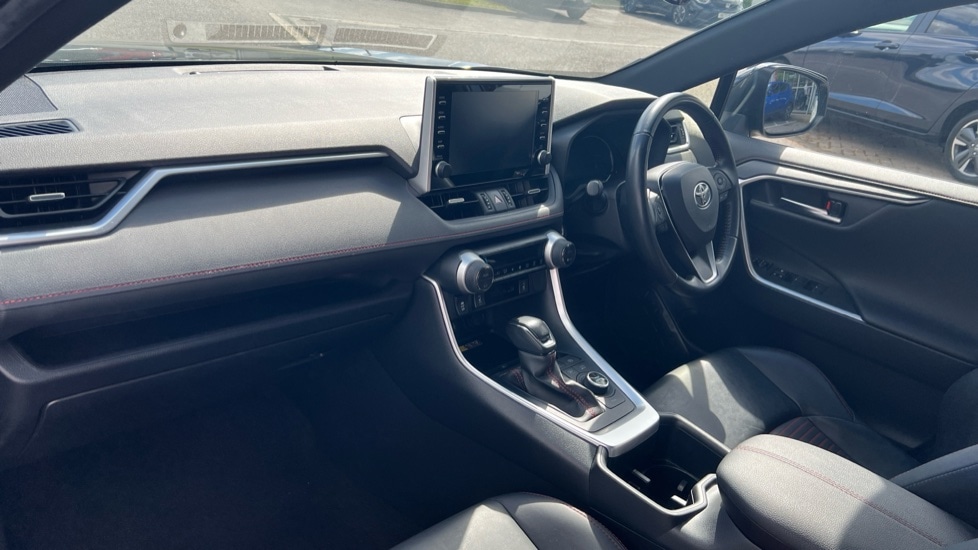 Used Toyota RAV4 2022 for sale - 76568070: Photo 10