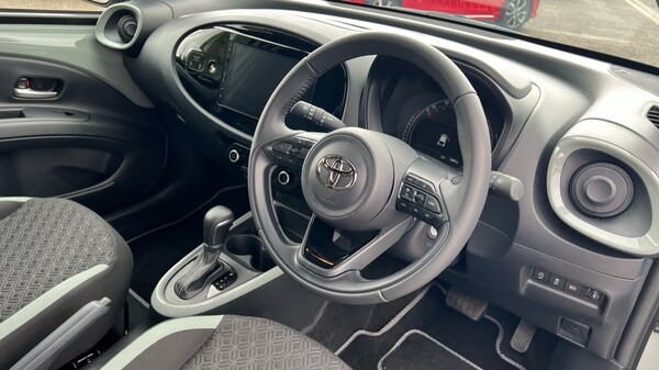 Used Toyota Aygo X 2025 for sale - 75734902: Photo 9