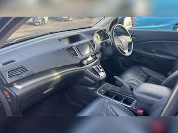 Used Honda CR-V 2016 for sale - 76773335: Photo