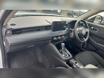 Used Honda HR-V 2022 for sale - 76155017: Photo 2