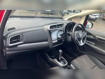 Used Honda Jazz 2019 for sale - 76933176: Photo