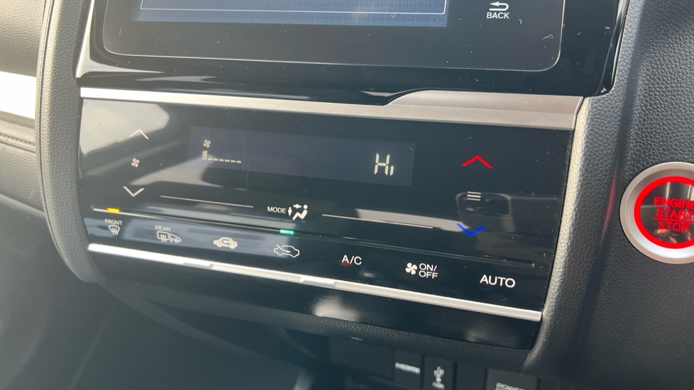 Used Honda Jazz 2019 for sale - 76933176: Photo 35