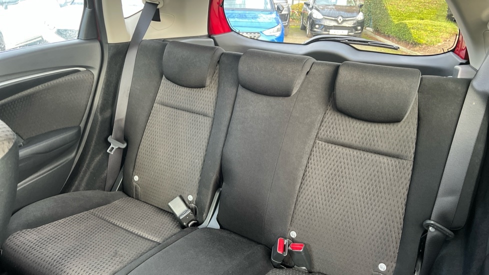 Used Honda Jazz 2019 for sale - 76933176: Photo 8